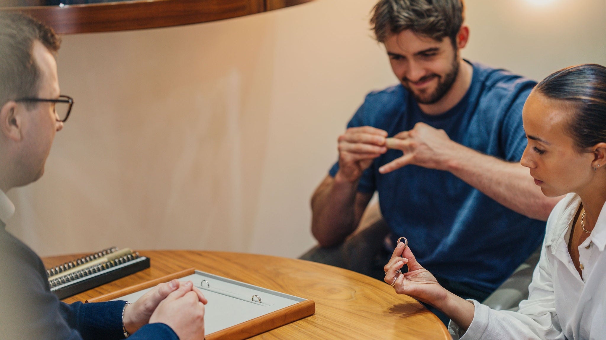 Which Hand and Finger Do Engagement and Wedding Rings Go On?